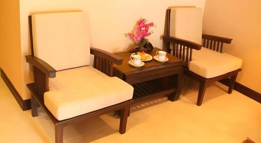 R-Con Residence Pattaya Εξωτερικό φωτογραφία